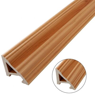 قالب‌های چوبی تزئینی با پروفیل‌ها و اندازه‌های سفارشی، مقاوم در برابر سایش و نصب آسان